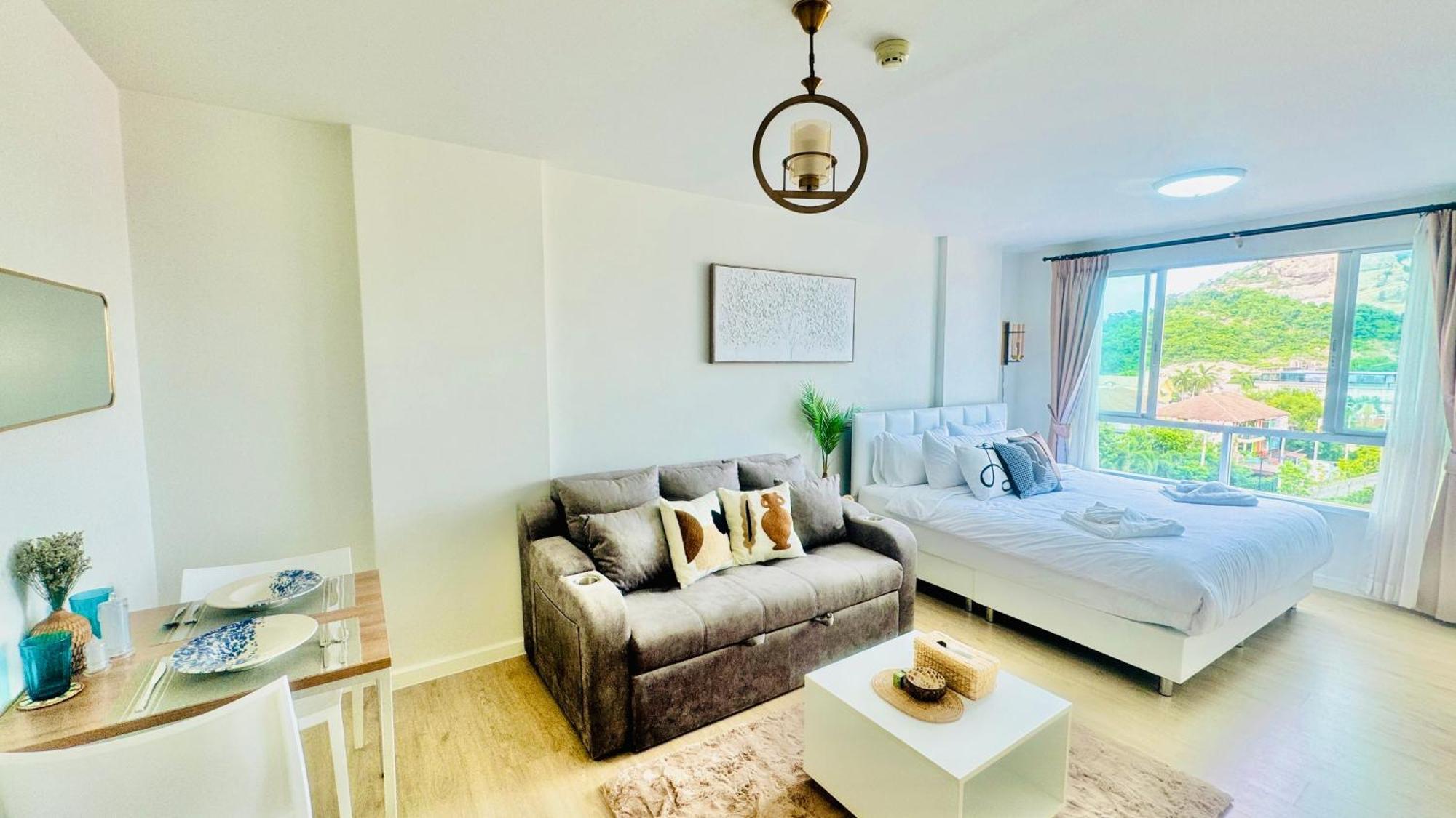 Sea&Mountain View,5 Mins Walk To Famous Beach With King Size Bed HHQ Eksteriør billede
