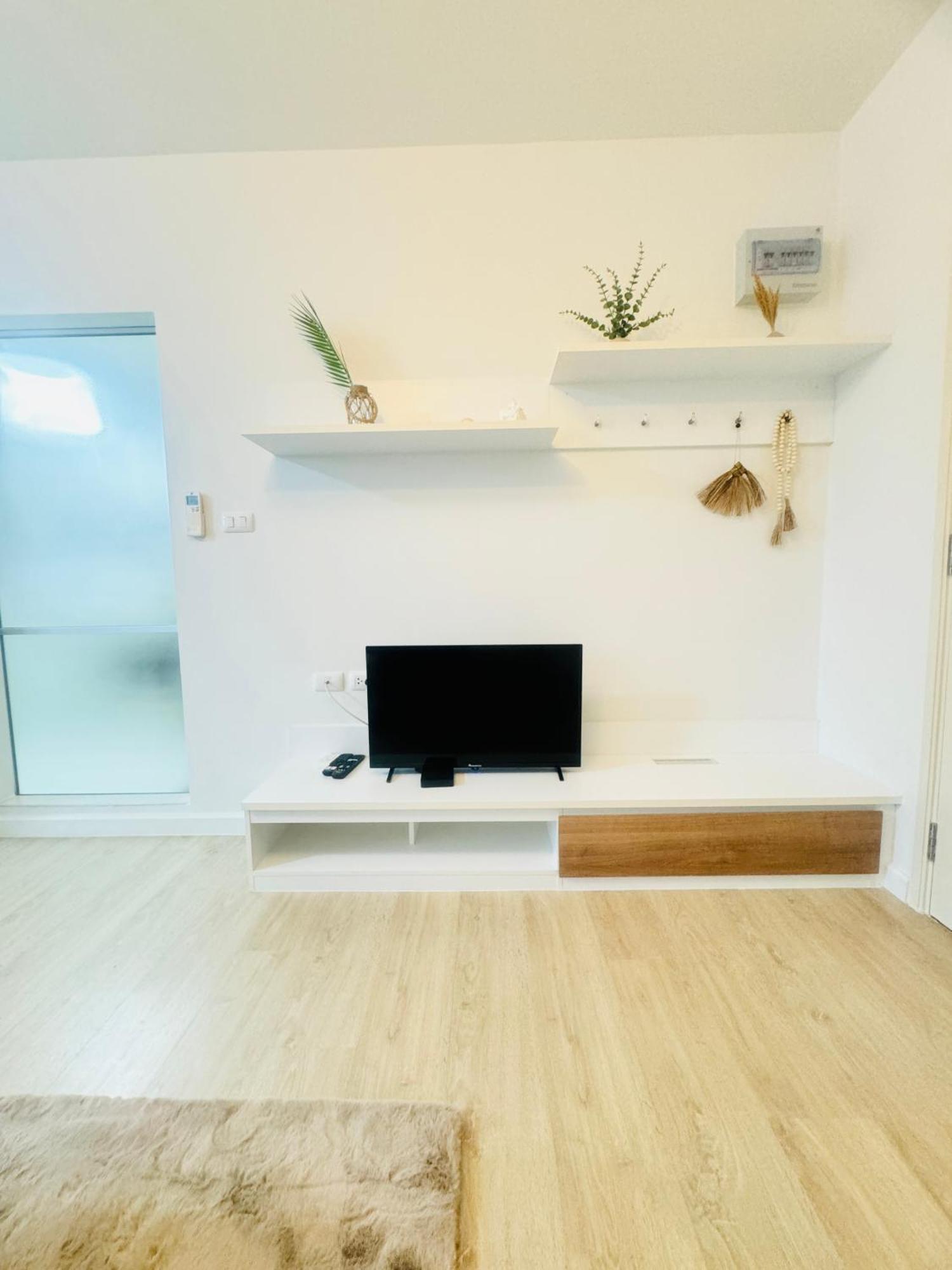 Sea&Mountain View,5 Mins Walk To Famous Beach With King Size Bed HHQ Eksteriør billede