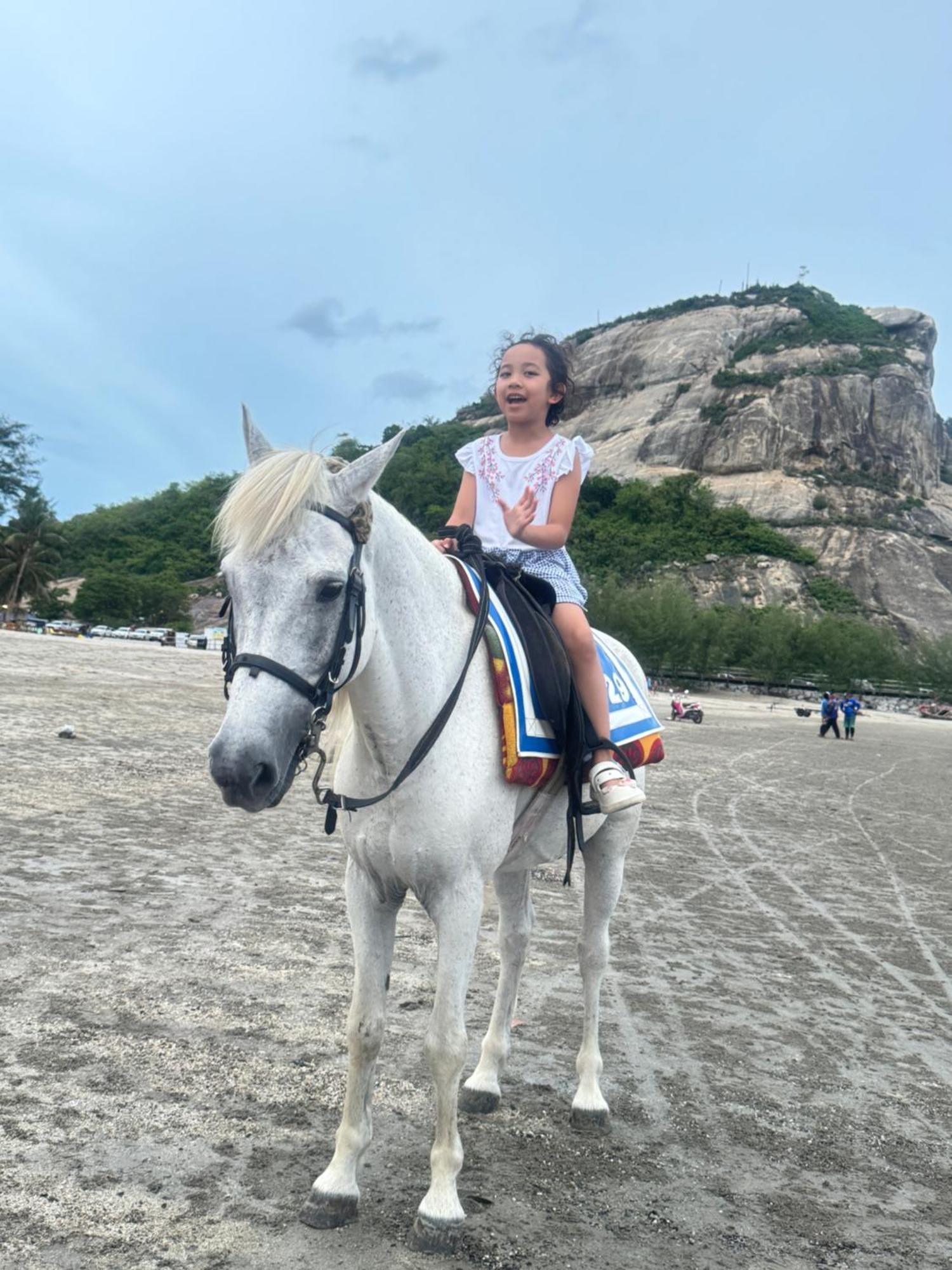 Sea&Mountain View,5 Mins Walk To Famous Beach With King Size Bed HHQ Eksteriør billede
